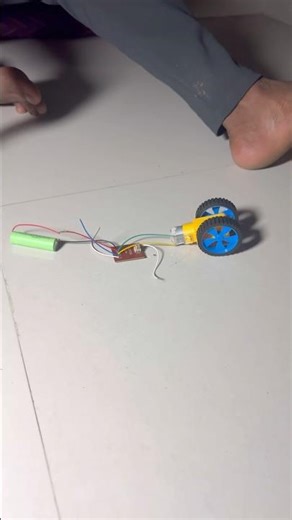 How to work a rc remote controller receiver#electronicprojects#ytshorts