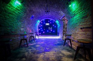 61K views · 231 reactions | Hen Party Sunday 朗朗朗 Dance Floor, Dance...