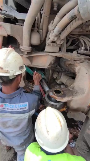 Steering Volvo A40G: Common Issues and Mechanic Tips