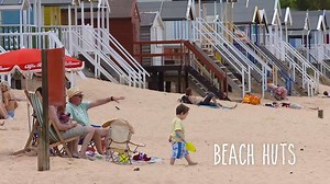 Over 90 miles of coast and beach to explore when you Visit Norfolk - 93 when the tide's out! Take a look at our blogs for the top 10 best beaches, dog-friendly beaches and more http://bit.ly/2lHy18a | Visit Norfolk