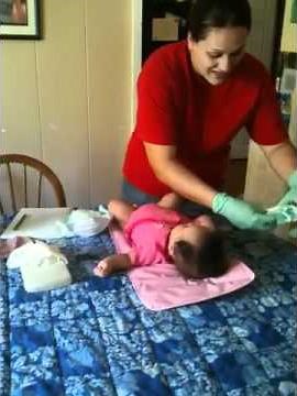 8 steps to diapering