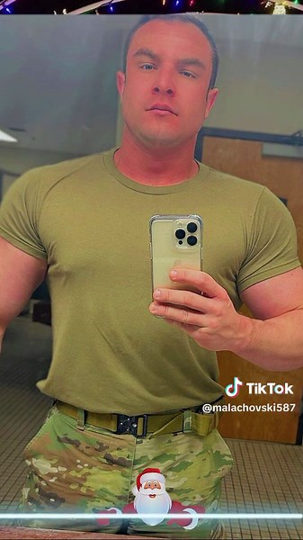 #CapCut #fyp #usarmy #UsNavy #military #CreateWithEffects #unitedstates #templatecapcut #unitedstates #Viral