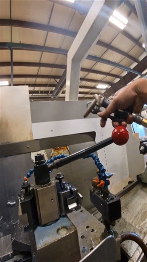 CNC Lathe in Action!#leanmanufacturing #cncmachining #cnclathe