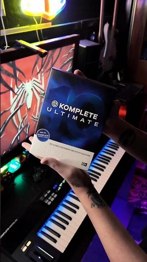 Unboxing ​⁠‪@NativeInstruments‬ Komplete Kontrol S61 Mk1! S/O to ‪@MusicateAcademy‬ for the hook up!