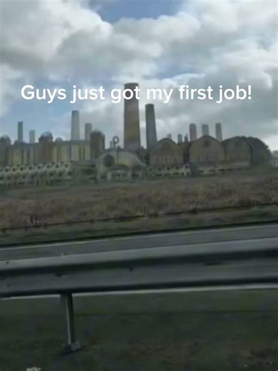 My first job! #chapter5 #poppyplaytime