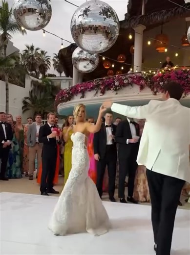 Beautiful Wedding Ceremony Moments at Mar Del Cabo
