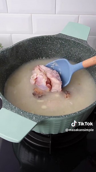 Replying to @Masakan Simple lebaran bikin yang beda 👋 #serunyalebaran #reseptiktok #serunyabareng bikin pakai #omni #blend @Mito #mito