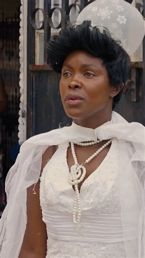 Maisha Magic Plus on Instagram: "After Awinja hadi avae wedding gown! Alafu Osoro anapull disappearing act!!! @osorosoro ebu kuja kidogo plis #SumbuaSacco iko kesho at 7.30pm on #MMP"