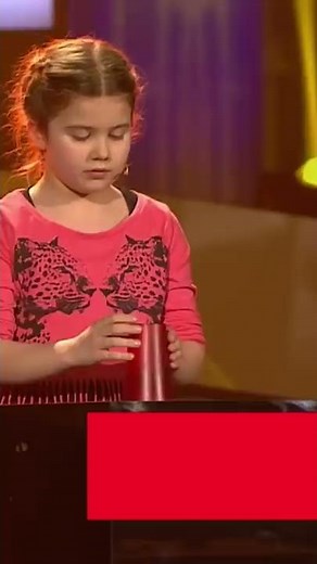 How cute is she🥺🥺🥺 #cupsong #thevoicekids #shorts
