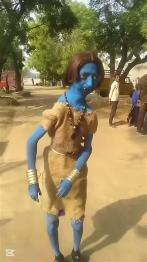 Blue Smurf looking ahhh #funny #meme #smurf