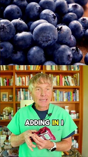 Want one of the easiest foods to add to your dog’s diet? Blueberries.