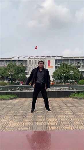 Qua Dệt May Bách Khoa chơi với anh nhé #hust #tx1 #detmaybachkhoa | maybach