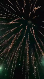 Huge Firework Bombs!😱💥 #fireworks #firework #feuerwerk #fuegosartificiales #fireworkshow #fireworkshell #pyro4life #4thofjuly #pyrography #pyro #fyp #foryou #usa #fogosdeartificio | CharlesPyro Fireworks