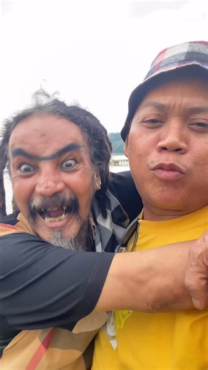 JHON JAWIR on Instagram: "Mancing Maning Ya Mantaap #fyp #komedi #viral"