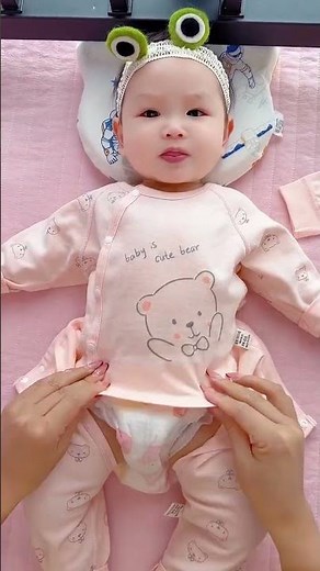 Adorable Baby Moments 😍👶 Easy Baby Care Tips for New Moms 💖 Parenting Guide