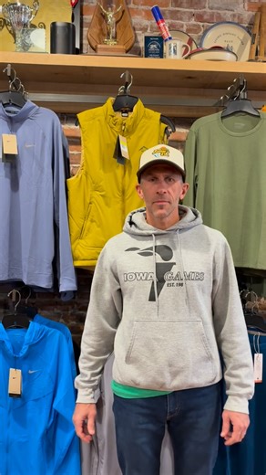 17 reactions · 3 comments | Run Club tonight! Workout for all ability levels, complimentary pint post-run, and the coolest peeps you’ll ever hang with. #thurstythursday #trfrunclub #grouprun #runclub #therunnersflat @singlespeedcftaproom | The Runner's Flat | Facebook