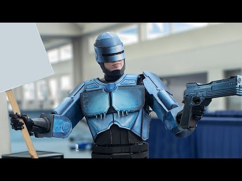 Mind-Blowing Cardboard Robocop Cosplay Wins Top Prize!