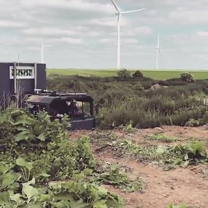 22M views · 424K reactions |  That kid is already way cooler than we’ll ever be... btw this is a Man Kat 1 4x4 located in France ! XTG Family using the little known 24-volt version of the ShockerXL(we have a line of 24-volt specific applications too, see website) For 24-volt applications  https://hornblasters.com/collections/24-volt-train-horn-air-horn-kits | HornBlasters.com | Facebook