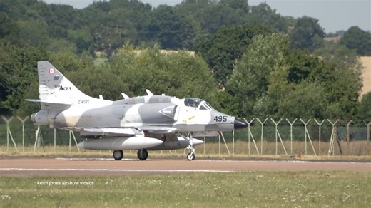 A4-Skyhawk RAF Fairford 2022 | Keith Jones Airshow Videos