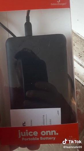 bought this juice onn portable battery pack for 20 $ dosen't work walmart needs to take responsibility for faulty products. and other companies