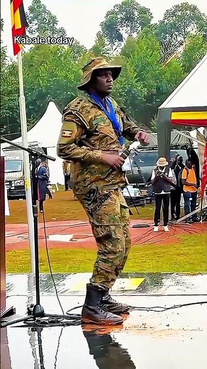 HE ALMOST FELL OUT OR QUICK #alienskinugandatv #dance #music