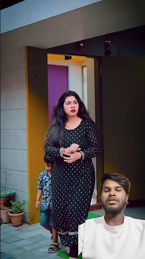 Introducing the "VitaWear SmartBand," a next-generation wearable gadget🎉