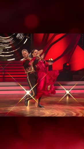Der Dancing Star 2021 gibt sich nochmal alle Ehre: Rúrik Gíslason 🏆 #LetsDance #rurikgislason #tanzen #pasodoble #fürdich #RTL