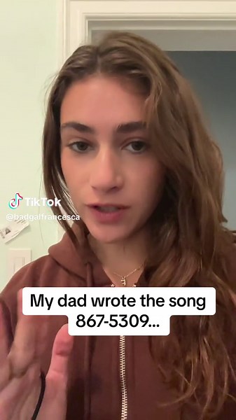 FRANCESCA (@badgalfrancesca)’s video of 8675309 song