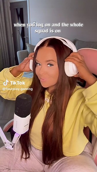 name me a better feeling #girlgamer #streamer #gamingcommunity #girlsgamers