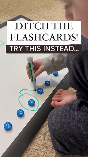 Sure, flashcards serve a purpose but not with number sense! 🤔 What is the “Counting On” Strategy? The “Counting On” strategy is a method kids use to add numbers. ⭐️ Children start using this strategy when they can conceptualize numbers. It’s a sign that they’re beginning to do mental math. ⭐️ Instead of counting everything (which can be tedious), they count on from a pre-determined number. How I used the counting on method with my three year old: 1️⃣ Roll the Die: Have your kiddo roll a die. 2️