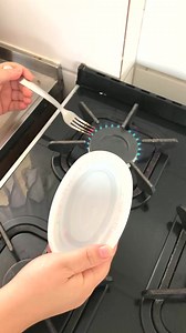 Just pierce a margarine tub and you will eliminate all the mold and moisture in your home! | Tips and hacks