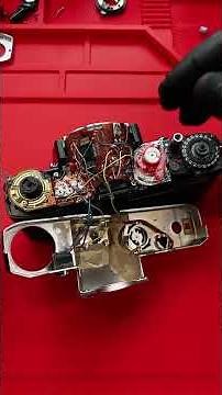 Dan Ho Repairs Olympus OM10