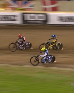 42K views · 724 reactions | It's time to VOTE ️ Who do you think deserves to win the final #ANLASOVERTAKE of the year?  Dan Bewley cuts inside in Heat 3  Dominik Kubera Racing through the gap in Heat 7 ⚔️ Patryk Dudek's fine move up the inside in Heat 9  Fredrik Lindgren around the outside in Semi-Final 1  #FIMSpeedwayGP | #TorunSGP  | FIM Speedway Grand Prix | Facebook