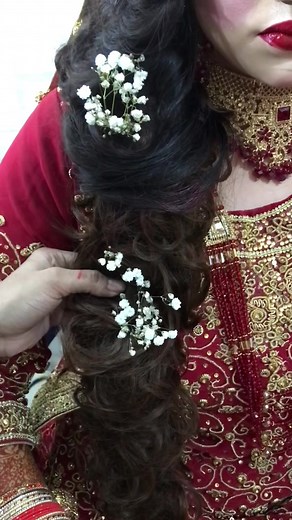 Traditional Pakistani Bridal Hairstyles for Barat 2024