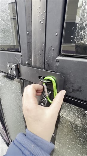 Second Chance Mushers on Instagram: "Exterior lock on Thomas is finally installed and that means they cannot open the bus door from the inside 💜"