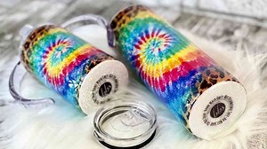 The Perfect Blend of Wild and Color – Tie-Dye Leopard Tumbler