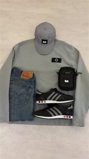 Grey Casual fit😍🍋 Whats your favorite Brand?🍋#fyp #casuals #foryou #london #fredperry