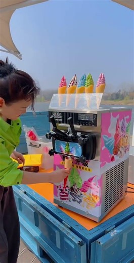 Color Changing Softy Ice Cream 🍦✨Triple Color Ice Cream Twist 😍