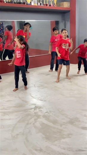 Ake Ake Dui #dance #dancescience #dancedelight #chaloishqladaaye #danceartistry