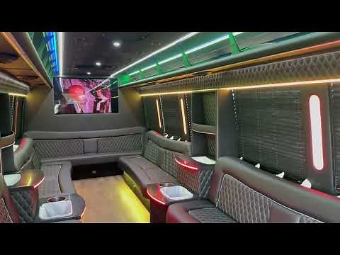 Used 2017 Ford F550 Limousine Party Bus for sale