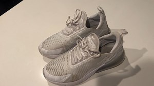 Watch Love These Great Running Shoes! on Amazon Live