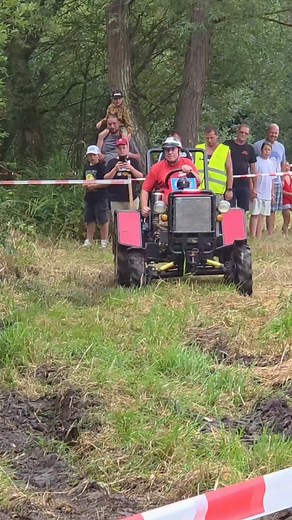 3.2K views · 640 reactions | Traktoriáda Dráchov 2025 | Tractors Chemer | Facebook