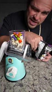 popcorn + m&ms in a grater = candy corn 🍿 #experiment #satisfying