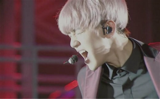 【EXO】燃爆了的 EXODUS 现场(合集)