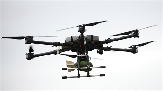 Warsaw turns to Ukraine for drone warfare expertise after Russian drones enter Polish airspace