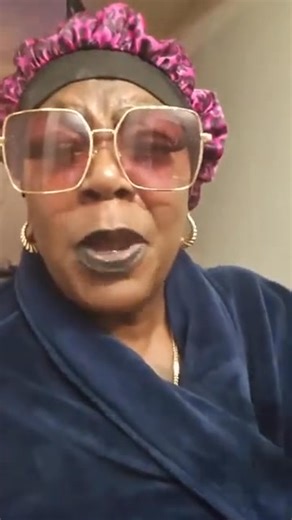 UGLY BAD BUILT BITCH 😂😂 FOLLOW ME ON #facebookprettysand #instagramprettydarksand #tiktokprettysand565 #fyp #viral #fypviral #entertainment #comedy #everyone #followers #SendStars #subscribe #foryoupage #share #comedyvideo #fbreelsviral #fypシ #fypシ゚viralシ Part 27 | Pretty Sand