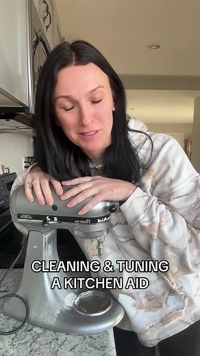 How to Clean and Tune Your KitchenAid Mixer
