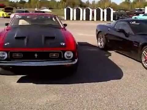 1971 Boss 351 Mustang crushes Corvette Z06
