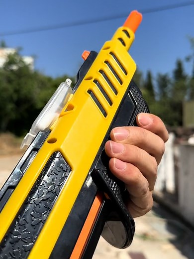 🔫 Say goodbye to pesky flies and hello to the Bug-A-Salt! 🚫🪰 This revolutionary tool uses ordinary table salt to take down bugs with precision and ease. 🌟 Ditch the fly swatter and join the salt revolution! @Bug-A-Salt #bugasalt #FlySwatterUpgrade #SummerEssentials #PestControl #BugFreeZone #SummerFun #InnovativeProducts #hereshow #ldnont