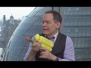 Keiser Report: Revolutions (E915)